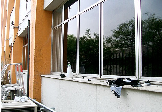 Como aplicar insulfilm nas janelas de casa